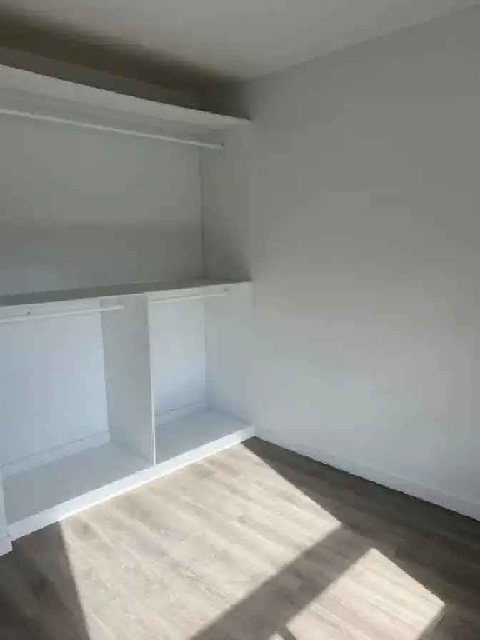 Newly renovated 1 bed/1bath unit for rent