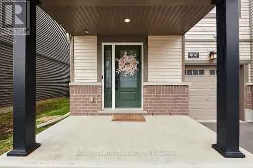 Manotick Executive Terrace Home For Sale 2 Beds 2 Baths