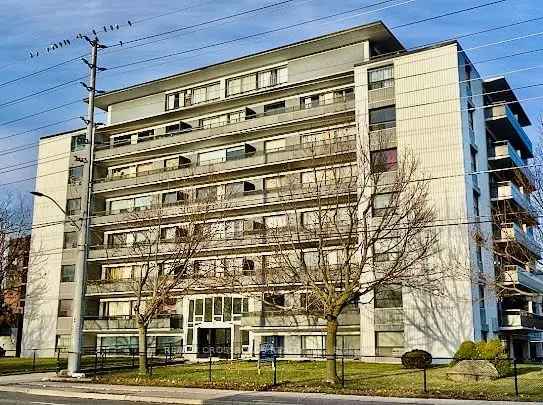 House For Rent in 363, Lakeshore Road East, Mississauga, Ontario