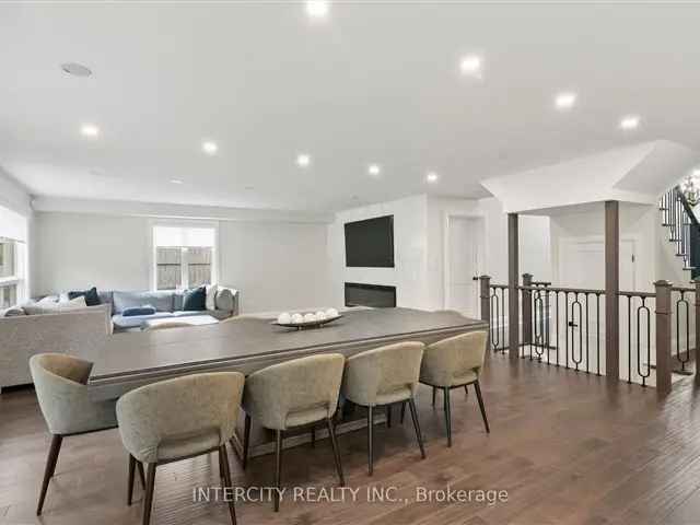 Luxury Renovated Home in Glenway Estates