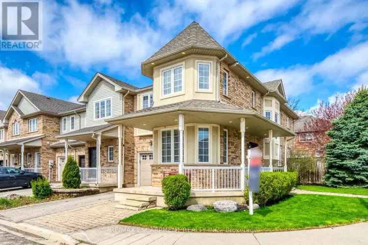 Burlington Family Home 3 1 Bedroom Townhouse 1854 Sqft Updated