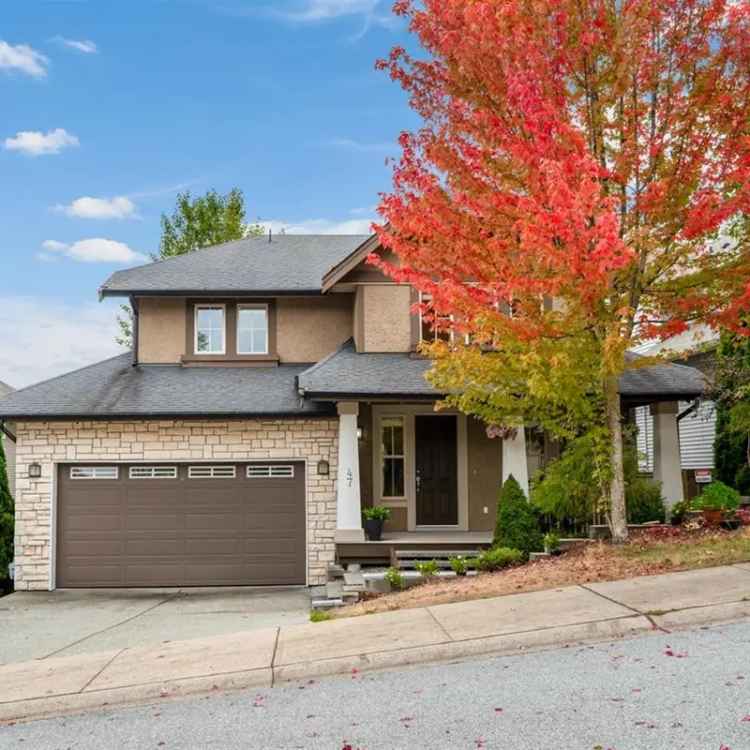 Family Home in Heritage Mountain 3 1 Loft Huge Sundeck Walk Out Basement