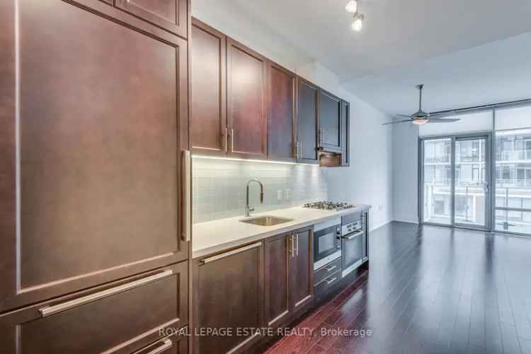 House For Rent in 39, Queens Quay East, Toronto, Ontario