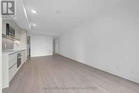 2 rooms apartment of 131 m² in Toronto