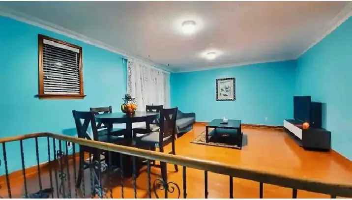 Spacious 3-Bedroom Apartment in Prime Downtown Location