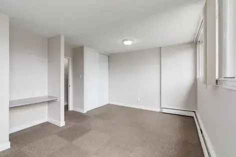 2 rooms apartment of 82 m² in Calgary