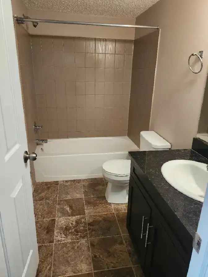 2 Beds 1 Bath  1 parking condo rental