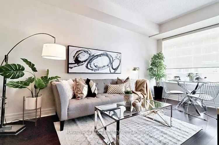 Downtown Markham 1 1 Condo High Demand 2 Baths Updated Amenities