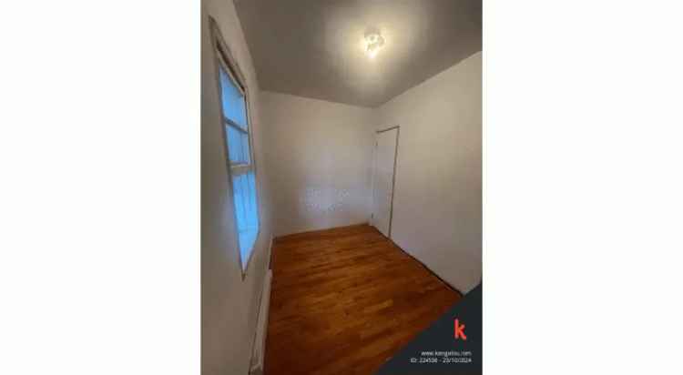 Apartment For Rent in Bedford, null