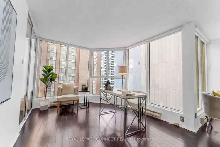 Condo For Sale in Toronto, Ontario