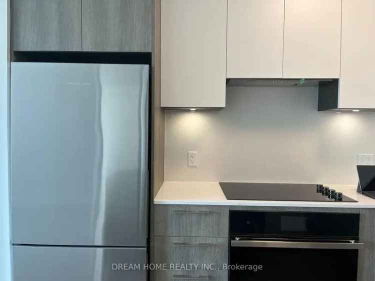 Rent Stunning Condominium in Markham with High-End Features