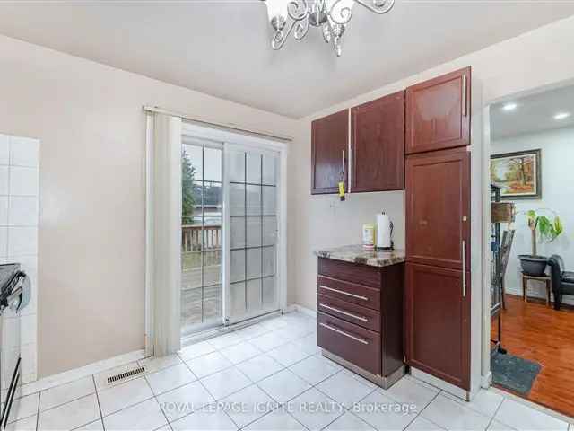 Amazing 3-Bedroom Detached Home in Malton Mississauga