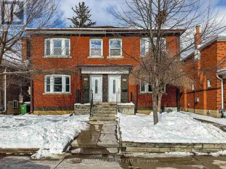 Turnkey Triplex in Sought-After Humewood Cedarvale