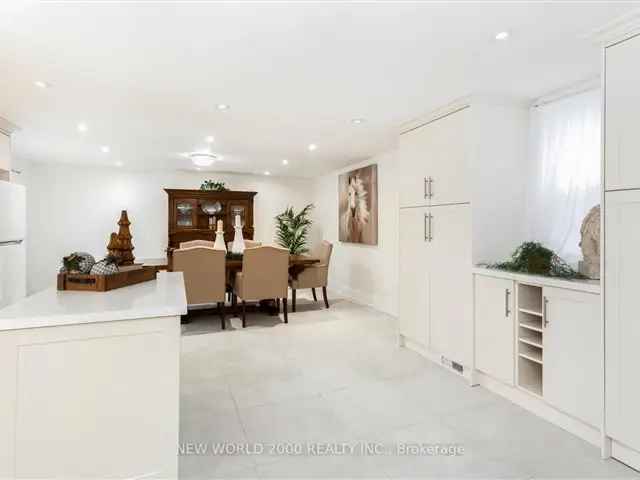 House For Sale in Vaughan, Ontario