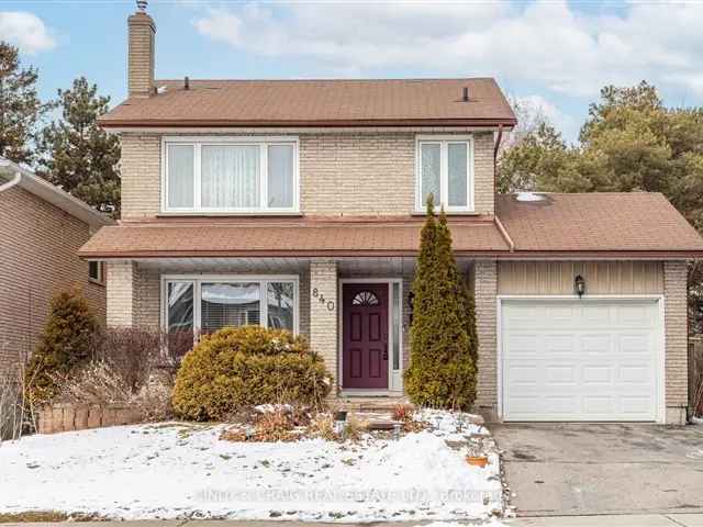 Charming 2-Storey Detached Home in Family-Friendly Oshawa Neighbourhood