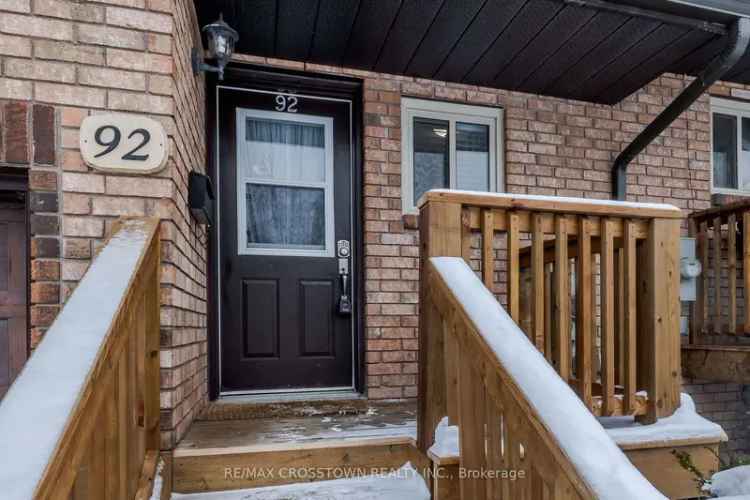 House For Sale in 92, Loggers Run, Barrie, Ontario