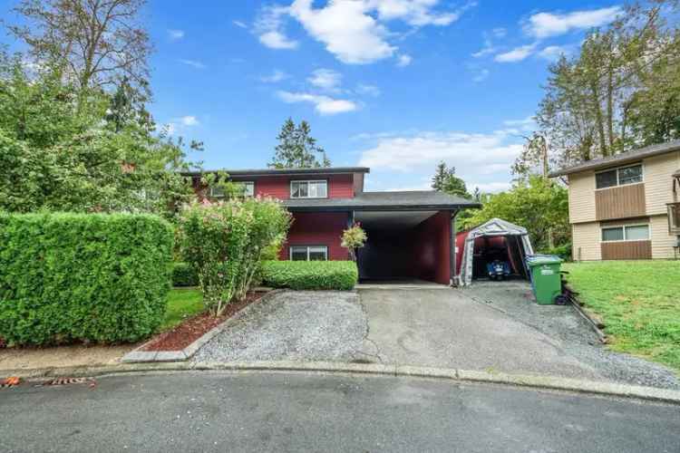 East Abbotsford Family Home Investment Ample Parking Renovated Kitchen