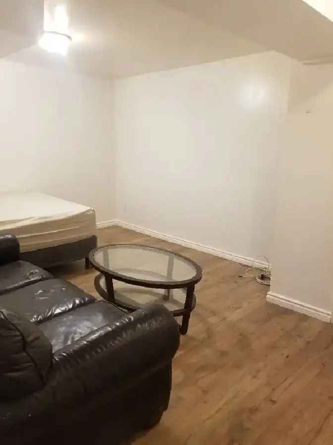 (DOWNTOWN) 1-Bedroom Bachelor Studio, Furnished!