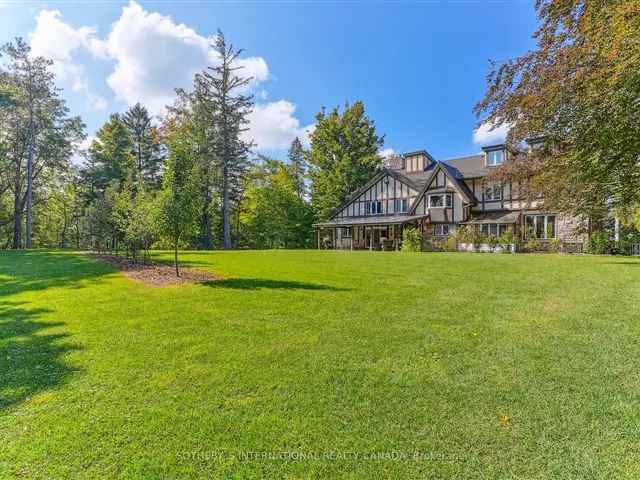 1870 Ancaster Estate Fully Restored Modern Updates