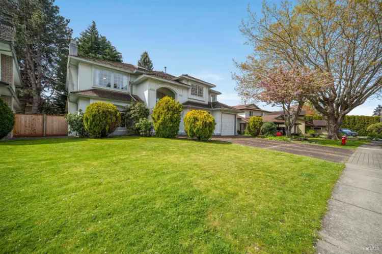 7 Bedroom House in Steveston North - Rental Suite Potential