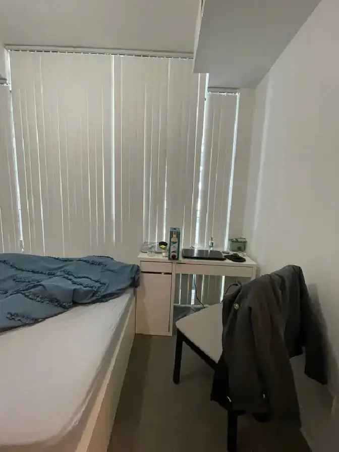 Private room for rent in Etobicoke, Toronto.