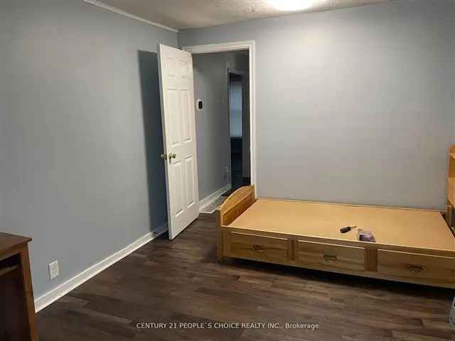 House For Rent in Stellarton, null