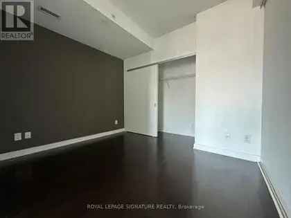 2 rooms apartment of 521 m² in Toronto