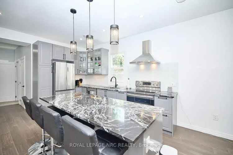 Completely Renovated 3-Bedroom Bungalow Near Pen Centre