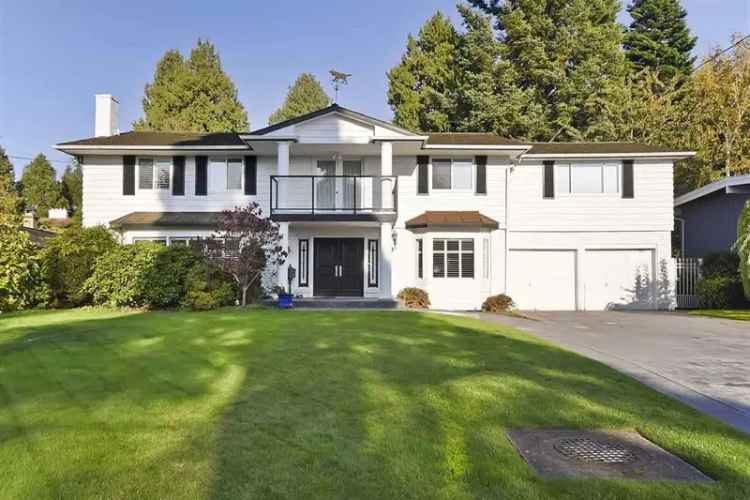 Luxury Tsawwassen Home with Pool and Water Views