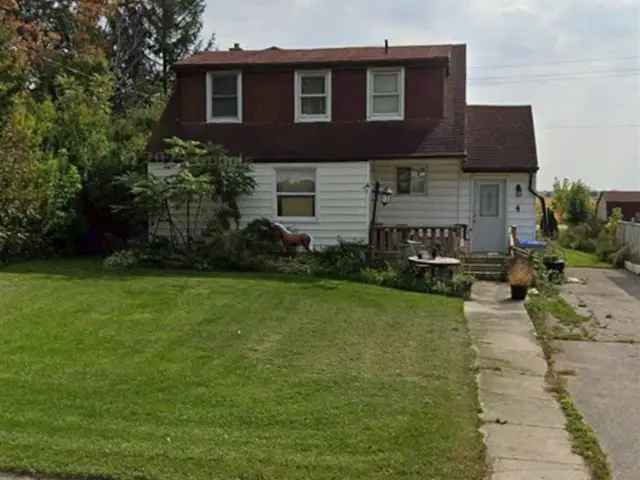 House For Sale in Huron East, Ontario