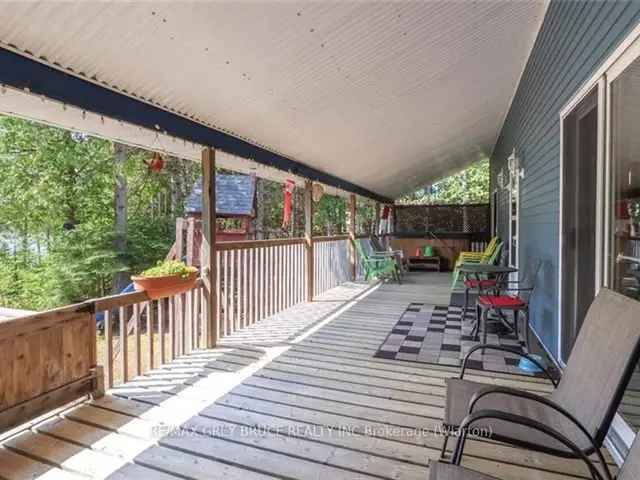 Lake Huron Waterfront Cottage 4BR 2.5BA