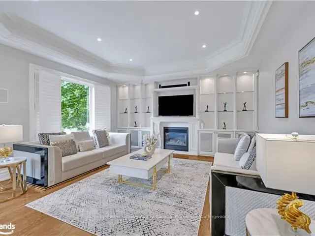 Luxury Custom Home in Old Thornhill 4 Ensuite Bedrooms 3815 sq ft