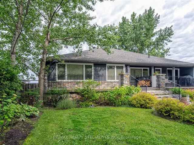 Georgian Bay Waterfront Cottage Wendake Beach Year Round Living