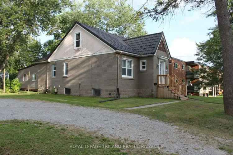 House For Sale in Niagara Falls, Ontario