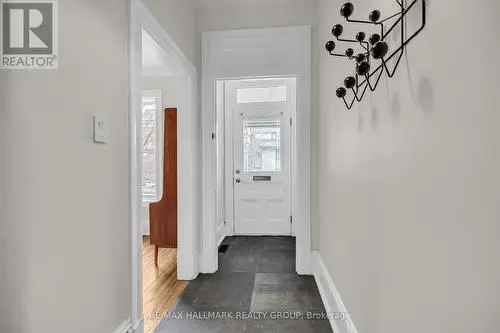 3-Bedroom Semi-Detached Home in Old Ottawa East