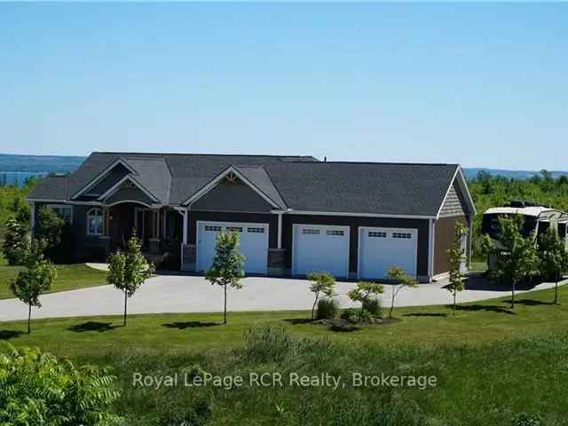 Georgian Bay Waterfront Home with Panoramic Views and Luxurious Features