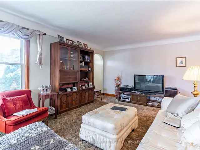 House For Sale in Niagara Falls, Ontario