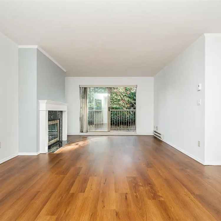 Spacious 2-Bed 2-Bath Condo near Skytrain SFU