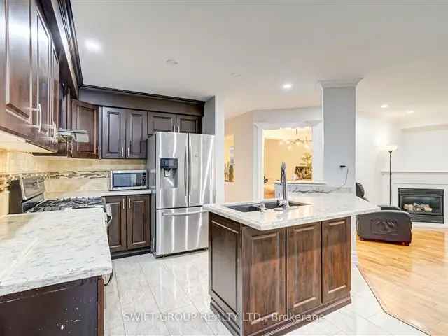 House For Sale in 3354, Gumwood Road, Mississauga, Ontario