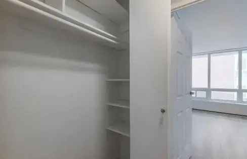 1 room apartment of 66 m² in Montreal