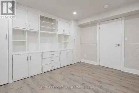 2 rooms apartment of 191 m² in Toronto