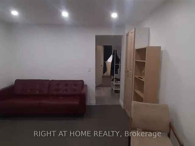 Renovated One-Bedroom Apartment - Fully Furnished and Move-In Ready