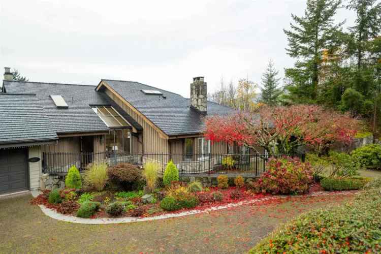 A $2,888,888.00 1/2 Duplex with 2 bedrooms in Upper Caulfeild, West Vancouver