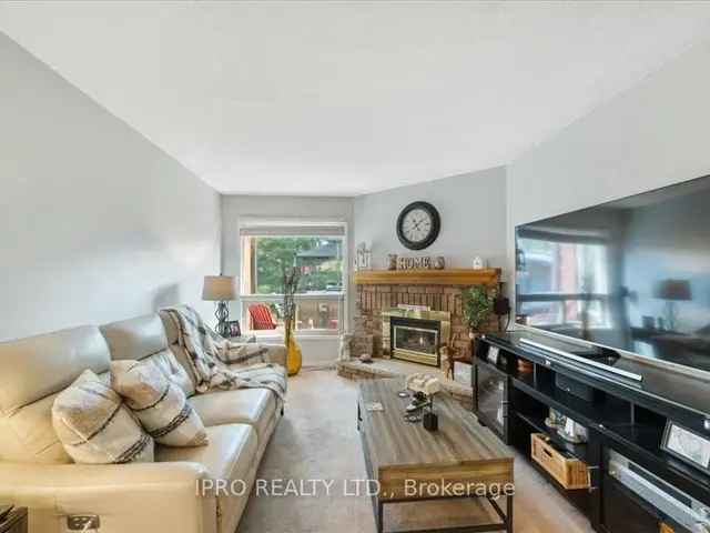 House For Sale in Brampton, Ontario