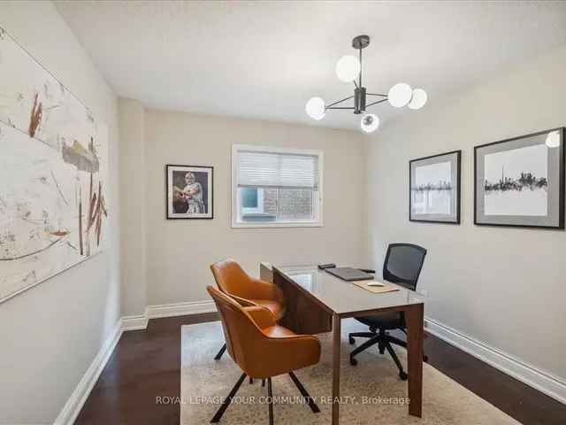 House For Sale in Vaughan, Ontario