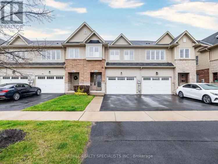 3-Bedroom 4-Bathroom Home in Beamsville - Modern Elegance and Convenience