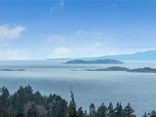 House For Sale In North Slope, Nanaimo, British Columbia