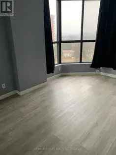 3 rooms apartment of 162 m² in Toronto