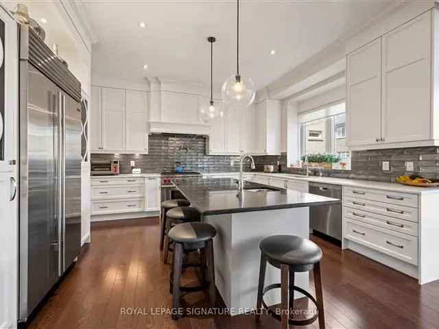 House For Sale in Brampton, Ontario