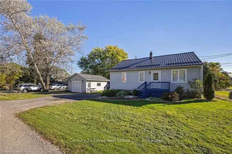 House For Sale in Leeds and the Thousand Islands, Ontario